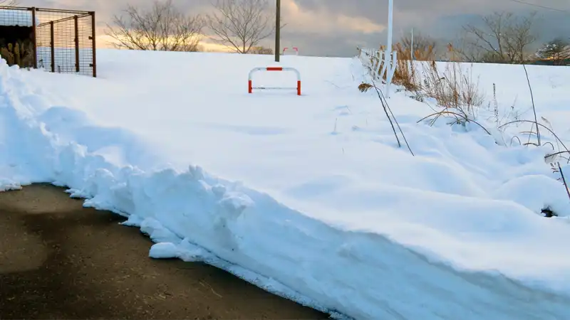 不精の極み！ファットバイクのタイヤを雪道ライドでクリーニングイメージ09