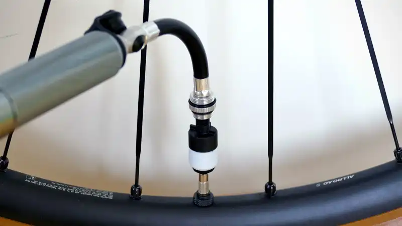 チューブレスとの相性は?クリックバルブに感じた利点と不満点イメージ16