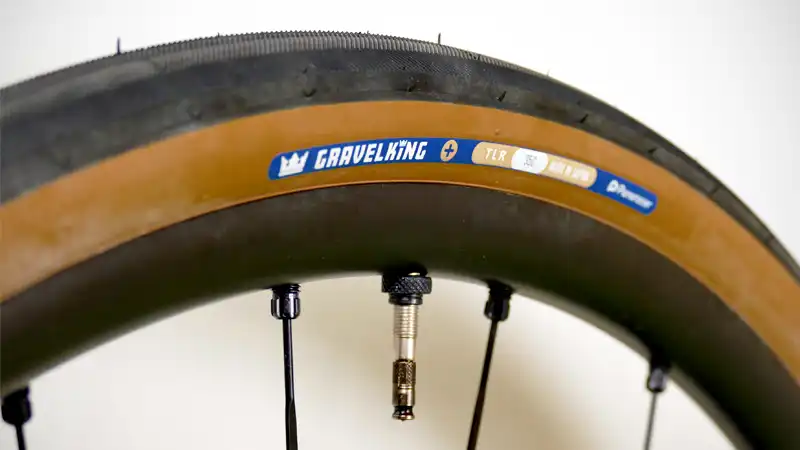 【チューブレスタイヤ】二度目のビード上げに失敗しやすい理由と解決策イメージ01