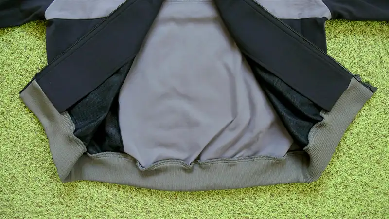 街着でも違和感なし？ナリフリのサイクルジャケットを初購入イメージ13